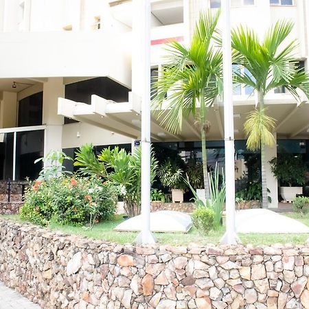 Flat Oeste La Residence Goiânia Exterior foto